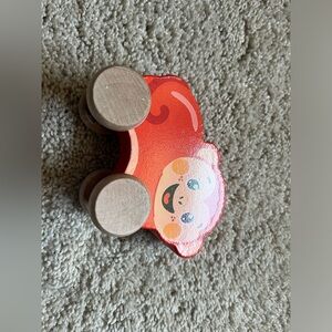 Set of two wooden cars